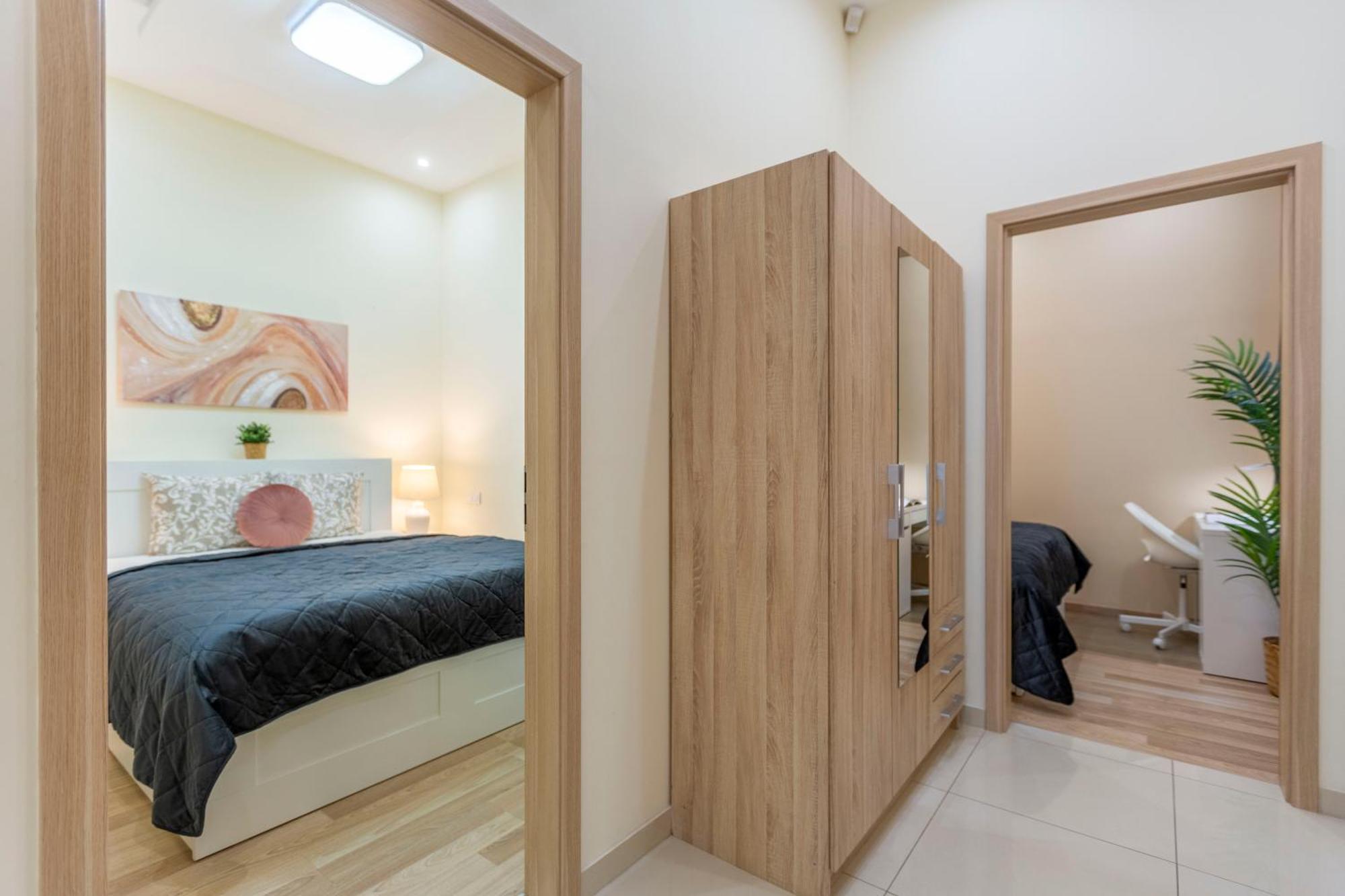 Spacious Bajcsy Residence In The Heart Of 布达佩斯 外观 照片