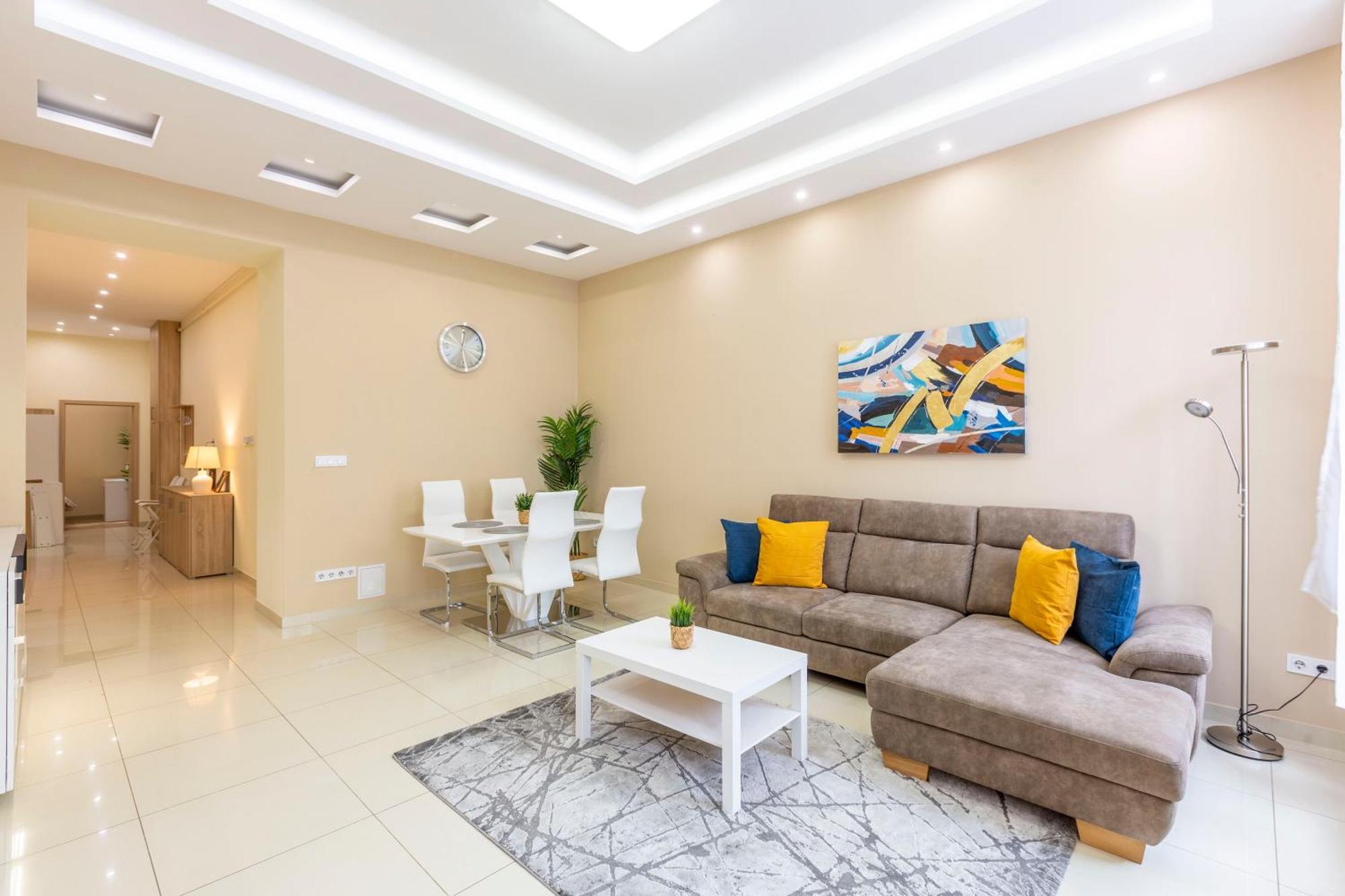 Spacious Bajcsy Residence In The Heart Of 布达佩斯 外观 照片